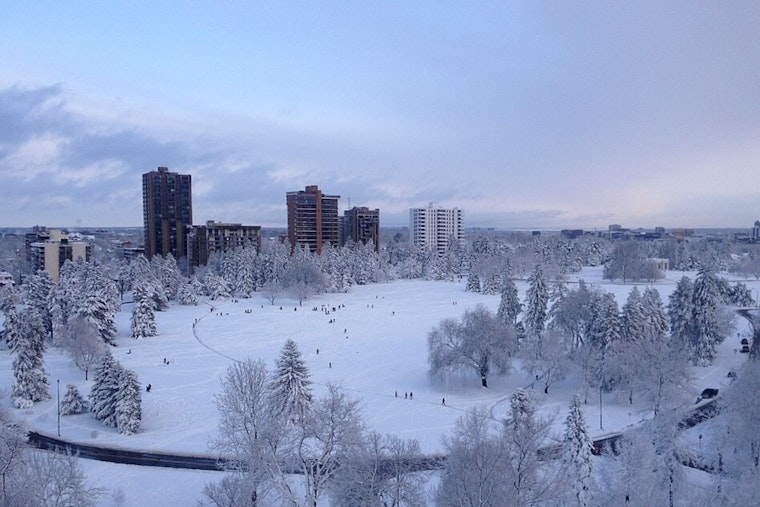 Mile High Wind Whiplash: Gusts And Glancing Snow Rattle Denver