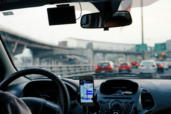 Milwaukee Lyft Run Turns Terrifying As Riders Carjack Driver At Gunpoint