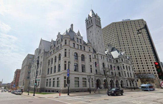 Milwaukee Payrolls Fall 7,900 Jobs in December 2025