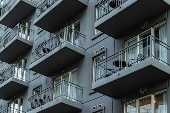 Milwaukee Rent Reversal: Vacancies Explode, Landlords Start Sweating