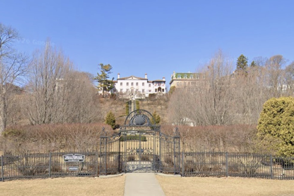 Milwaukee’s Villa Terrace Races To Patch Up Lakefront Mansion, Nears $5 Million Goal