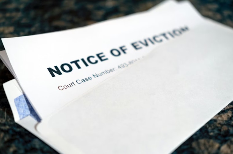 Minneapolis Council Advances Temporary Eviction Notice Extension