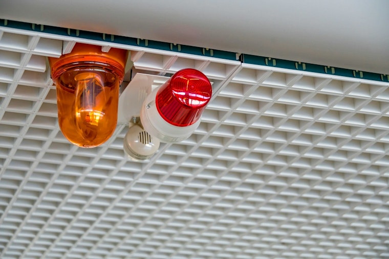 Minneapolis Inventor Pitches Ceiling Spray Defense To Stop School Shooters