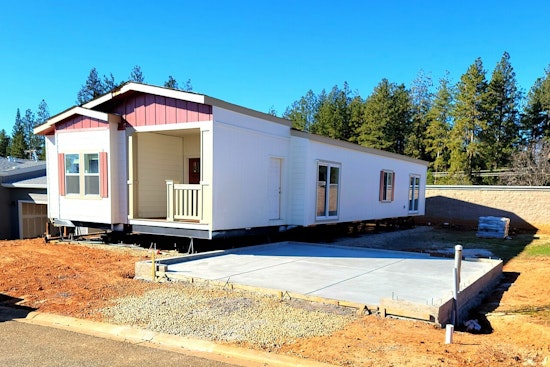 Tampa Bay’s Trailer Park Gold Mine, Mobile Homes Quietly Build Local Wealth