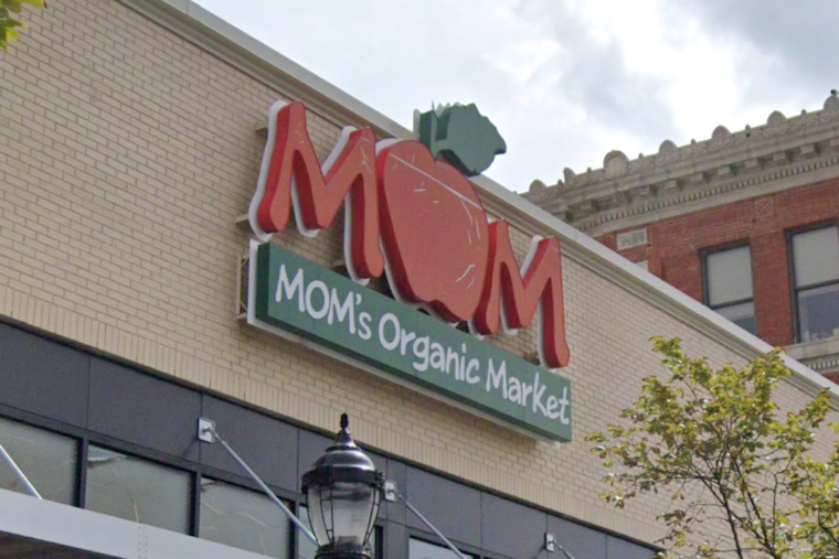 Mom's Organic Market Closed In Hampden After Rodent Find