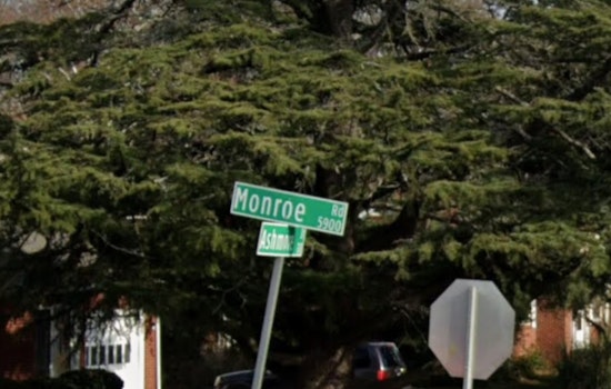 Monroe Road Erupts In Smoke As Charlotte Apartment Blaze Puts Engine 3 In Charge