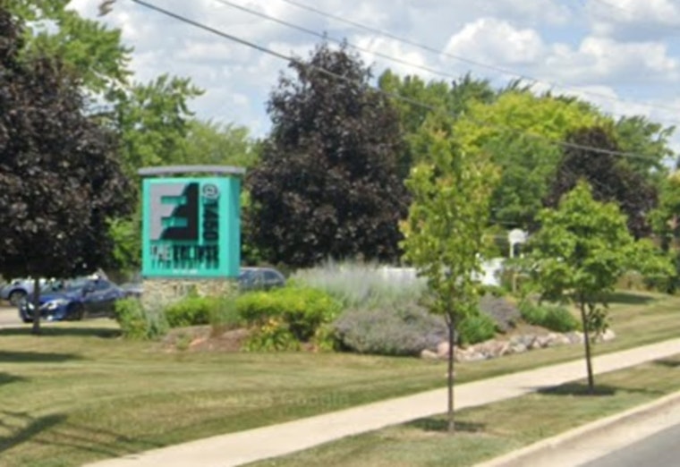 Monument Capital Sells 222‑Unit Mount Prospect Property