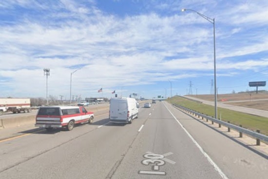 Morning Big Rig Smashup Paralyzes Eastbound I-30 In Fort Worth