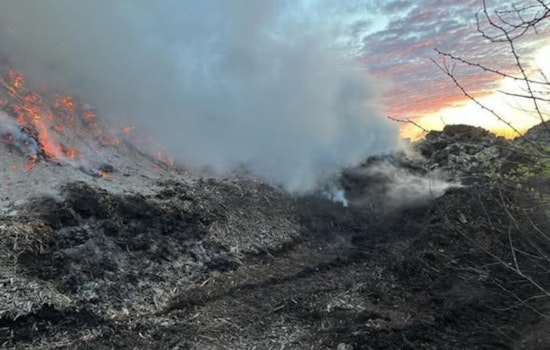 Mulch Inferno By Mounts Park Chokes Skies Over Morrow