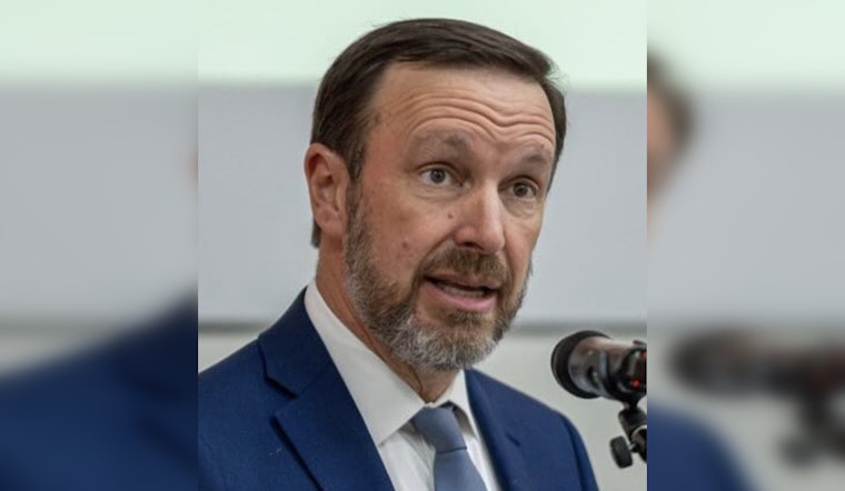 Murphy Takes Swing at Delivery Apps in Fight to Save Corner Shops