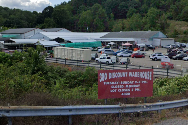 Murrysville Warehouse Blaze Engulfs 380 Auction On Fairview