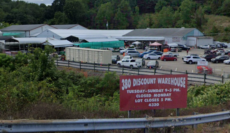 Murrysville Warehouse Blaze Engulfs 380 Auction On Fairview