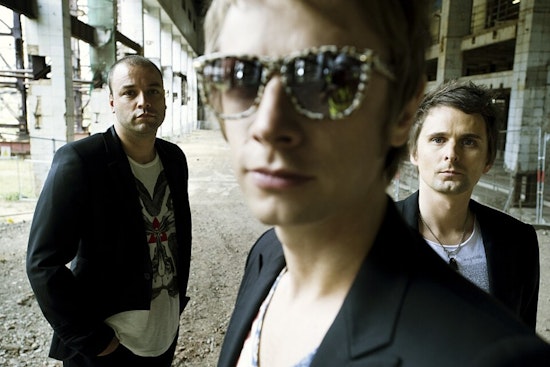 Muse Aims To Light Up Dallas As Wow! Signal Tour Hits Dos Equis Pavilion