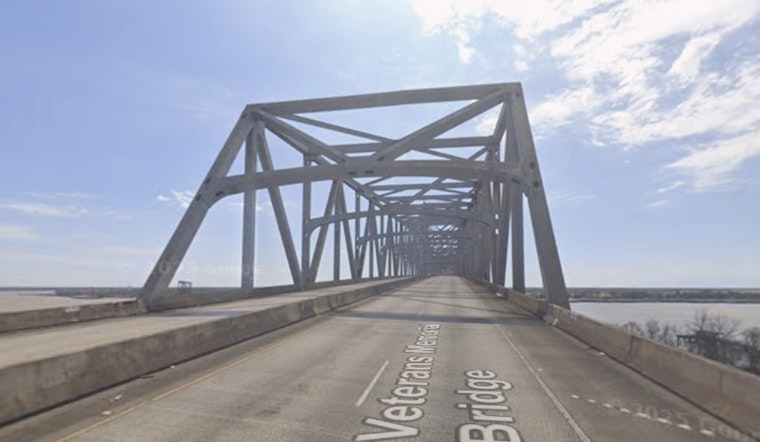 Mystery Chemical Leak Slams LA 3125 Near Veterans Bridge In St. James