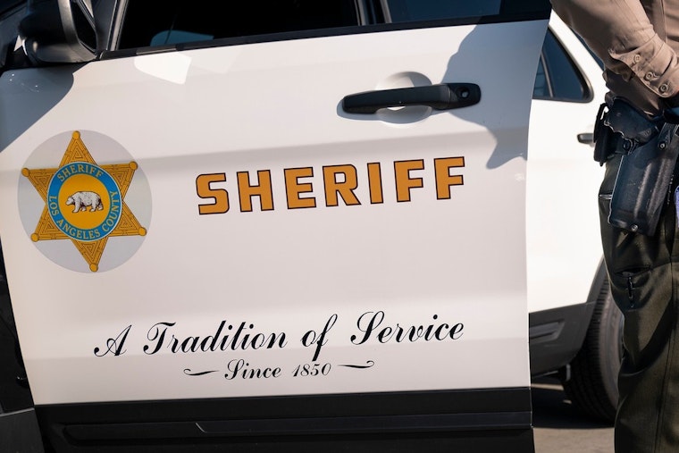 Mystery Death Draws Homicide Detectives to Scarred South LA Block
