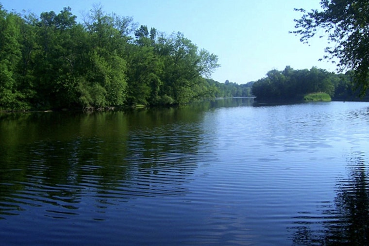 Mystery Oil Slick Sends New Paltz Scrambling On Wallkill River