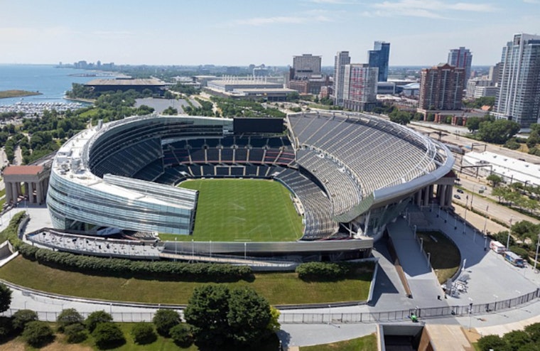 New Dome Proposal at Soldier Field Aims to Keep Bears in Place