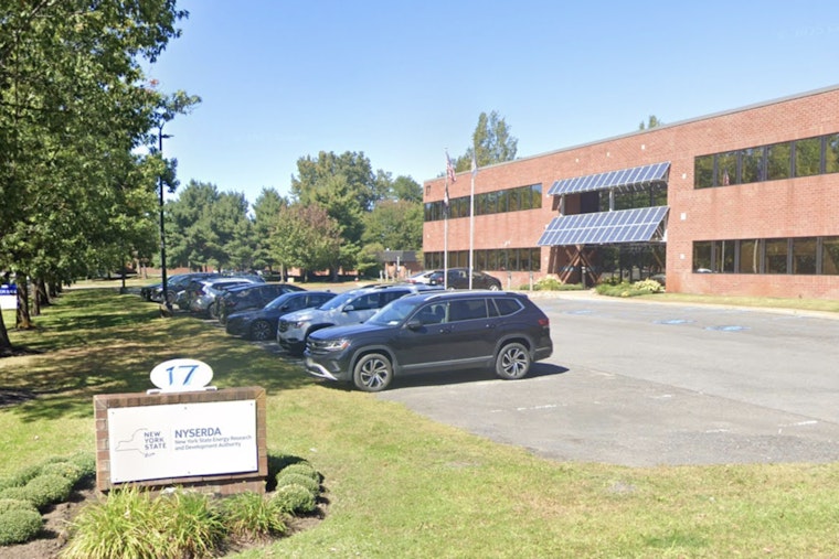 New York Races To Fast-Track 2025 Solar Push Before Tax Breaks Fade