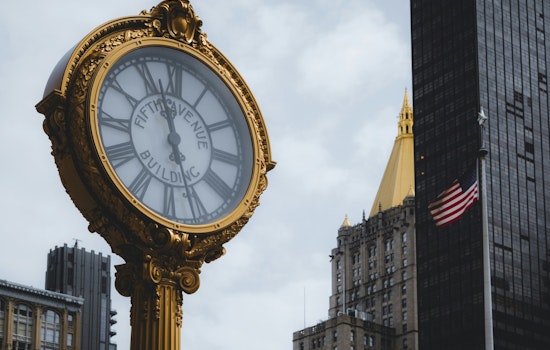 New York Stuck In Time While Neighbor States Drag Feet On Clock Change
