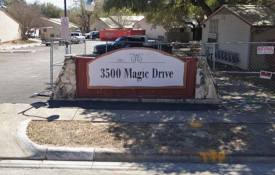 North Side Stickup, 67-Year-Old Stabbed In San Antonio Street Robbery