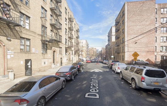 Norwood Wake-Up Call: Bronx Blaze Sends Firefighter, Neighbor To Hospital