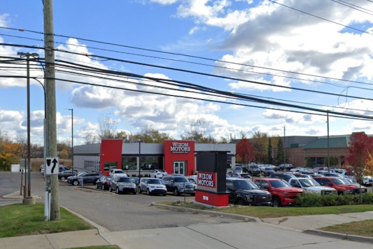 Novi Mom Says Shady Wixom Dealer Hijacked Her Car Loan