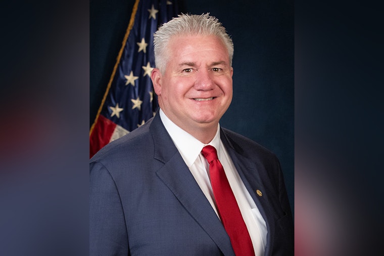 NTSB Board Member Says White House Gave Him the Boot Without Warning