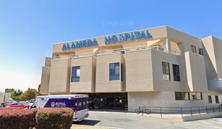 Nurses Flood Alameda Hospital In ‘Red Alert’ Revolt Over Medicare Cuts