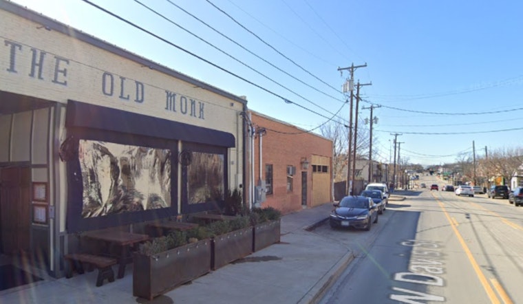 Oak Cliff Garage Turned Boozy Backyard as Kilmac’s Fires Up Pies and Airstream Bar