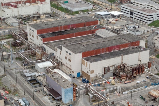 Oak Ridge Preps Alpha‑4 Building For Demolition
