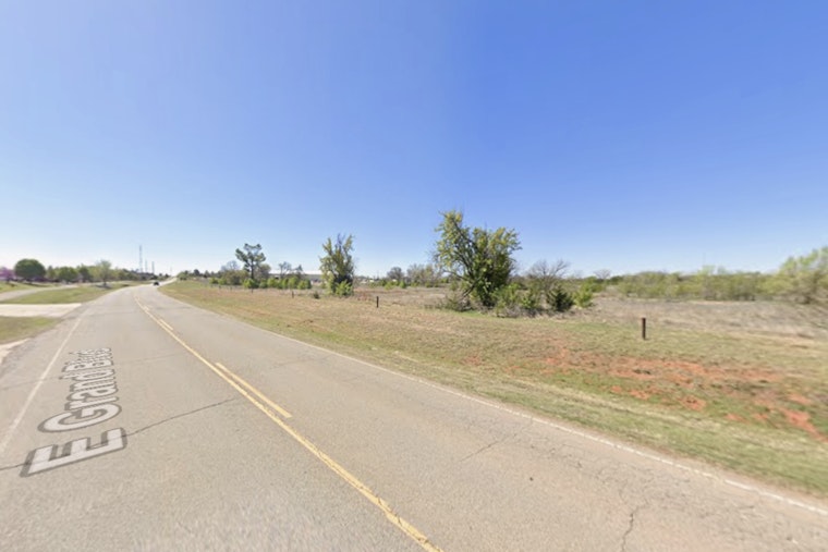 Oil-Soaked Dirt Drama Hits Oklahoma County’s New Jail Build