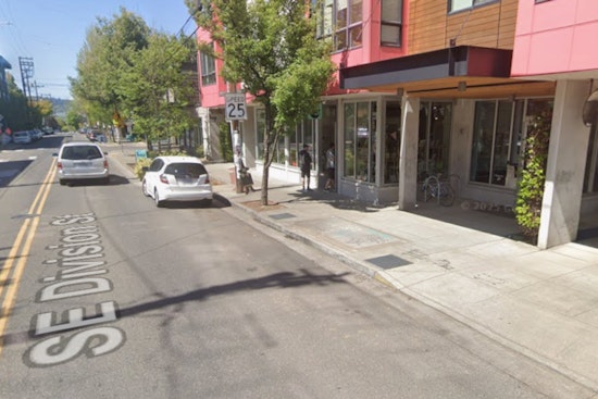 OK Chicken Fires Up Former Pok Pok Hotspot on SE Division