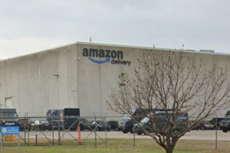 OKC Amazon Workers Lock Out Drivers as Twister Sirens Scream