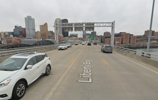 One Dead in Liberty Bridge Crash in Pittsburgh