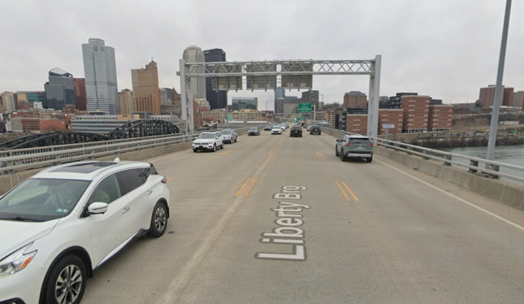One Dead in Liberty Bridge Crash in Pittsburgh