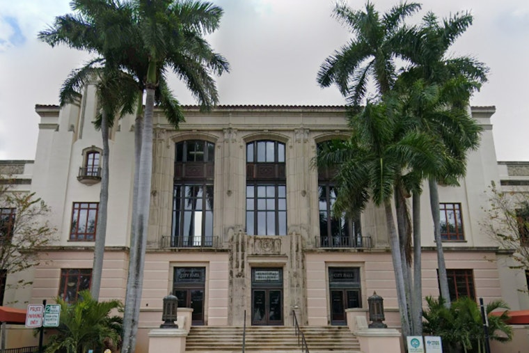 One Missing Vote Lets 21-Story Pelican Tower Loom Over Uptown Edge