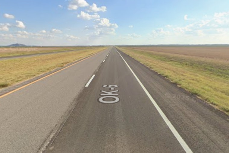 Overnight Highway Tragedy, Lawton Driver Dies In Rural Beckham Rollover