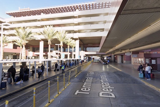 Paychecks On Hold, Vegas TSA Still Keeps Harry Reid Lines Moving