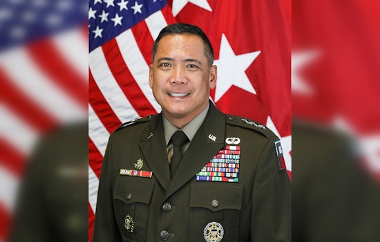 Pentagon Ukraine Boss Left Secret Maps On Train, Took Boozy Spill In Kyiv: IG