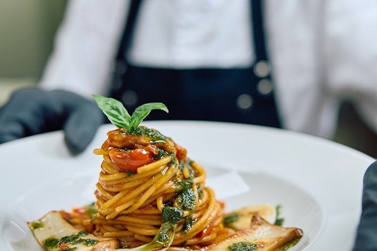 Pests, ‘Extremely Poor’ Scores Slam Two Arlington Restaurants, Third Also Dinged