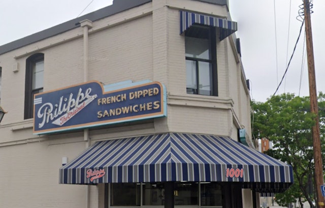 Philippe’s Removes Sawdust After Insurer Request | Downtown LA