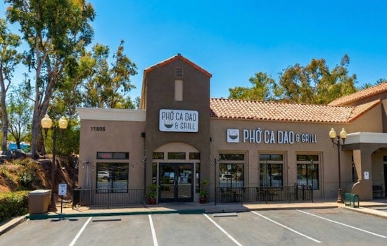 Pho Ca Dao Got Shut Down for Vermin and Bad Temps. It Also Got Back Open Before Sundown.