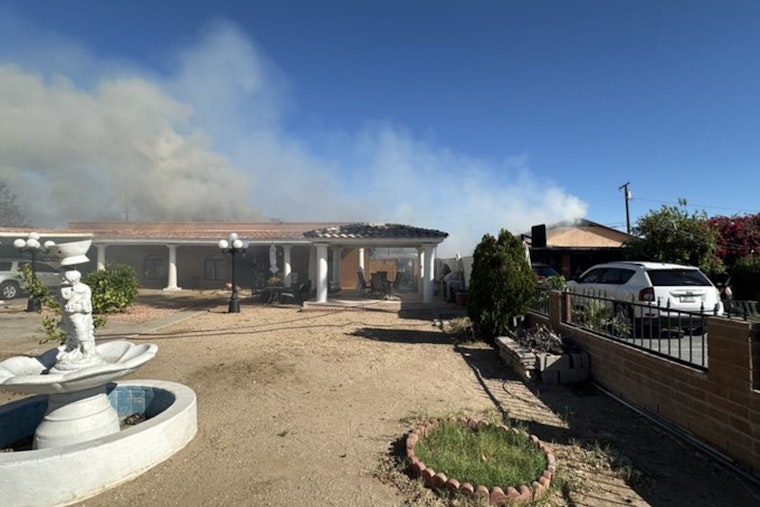 West Phoenix Double House Inferno Erupts Off Mcdowell Road