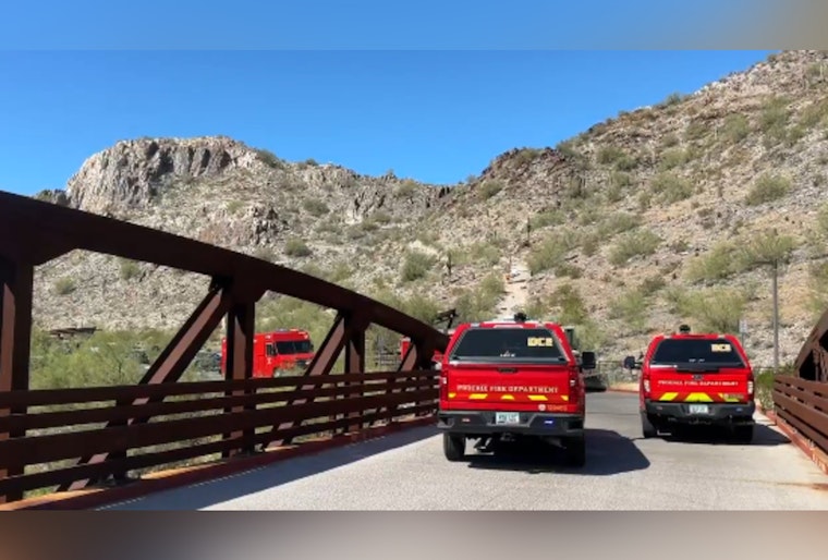 Piestewa Peak Drama As Phoenix Fire Races To Save Injured Hiker