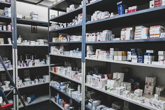Pill Counter Revolt: Georgia Bill Targets PBM Middlemen To Rescue Local Pharmacies