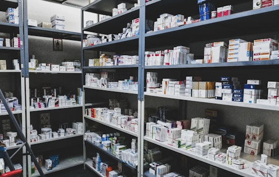 Pill Counter Revolt: Georgia Bill Targets PBM Middlemen To Rescue Local Pharmacies