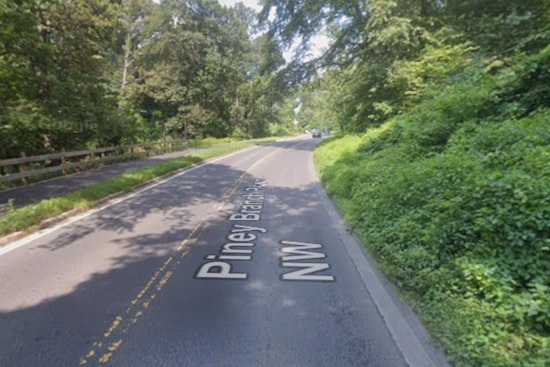 Piney Branch Parkway Chaos As Giant Tree Crushes Cars, Injures Driver