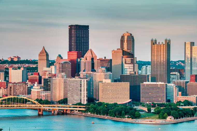 Pittsburgh Metro Bleeds Residents as Newcomers Hint at a Turnaround