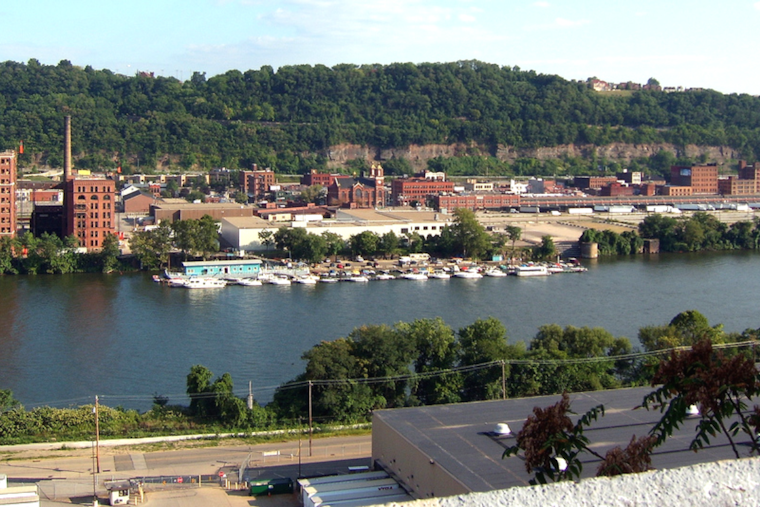 Pittsburgh Targets Rusting River Fleet in Three Rivers Crackdown