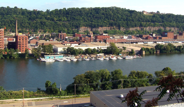 Pittsburgh Targets Rusting River Fleet in Three Rivers Crackdown